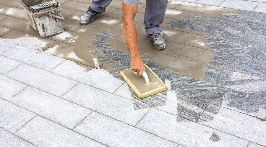 Professional residential roofers in Wolcott, IN